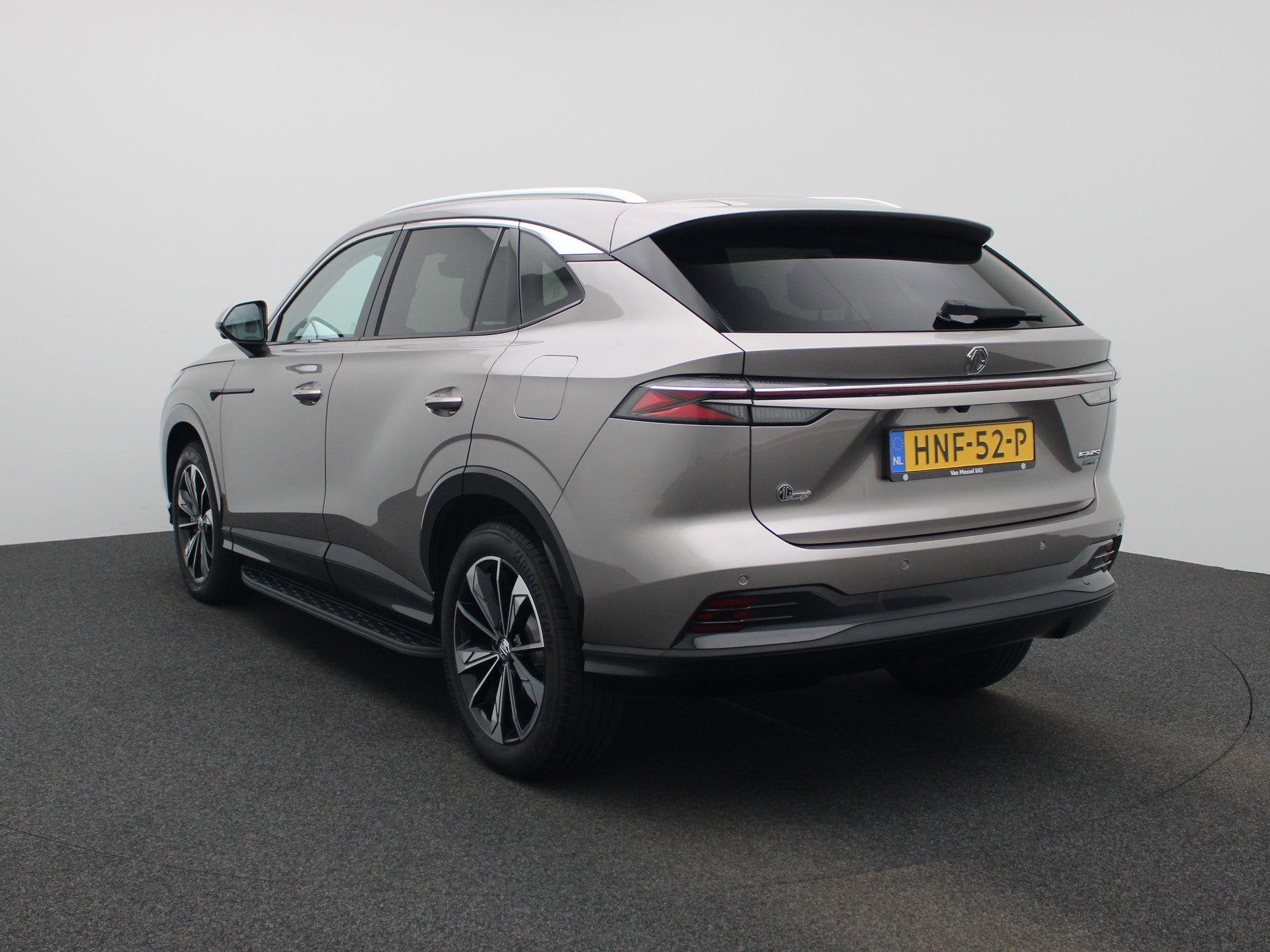 MG HS PHEV 1.5 272pk Aut. Luxury | 1e-Eig. | 100km Electrisc, Stof, Gebruikt, 4 cilinders, 21 kWh