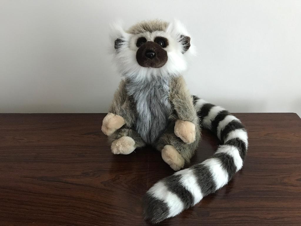 Ringstaartmaki Ringstaart maki knuffel pluche 25 cm, Ophalen of Verzenden, Zo goed als nieuw, Overige typen, Middelgroot (20 tot 80 cm)