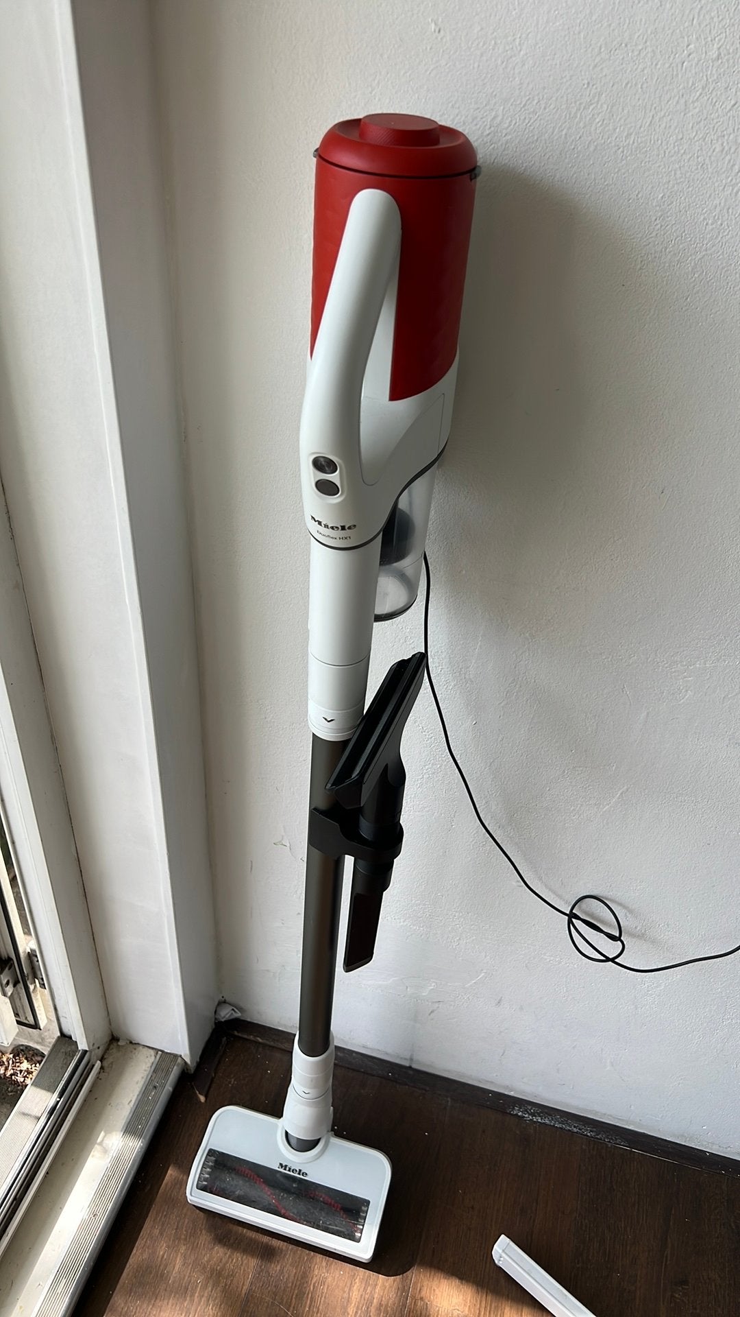 Stofzuirgers, Witgoed en Apparatuur, Stofzuigers, Ophalen of Verzenden, Zo goed als nieuw, Miele