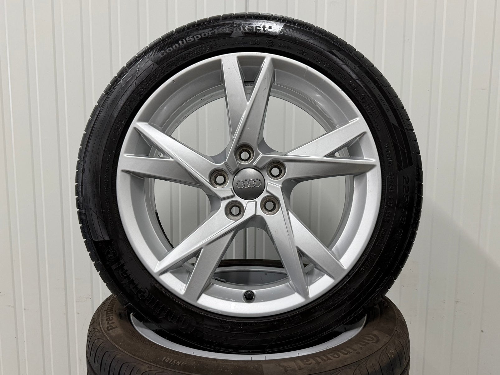 17” INCH AUDI A3 Golf Caddy Leon Zomersetje Zilver 5x112, Auto-onderdelen, Banden en Velgen, Banden en Velgen, 17 inch, Ophalen of Verzenden