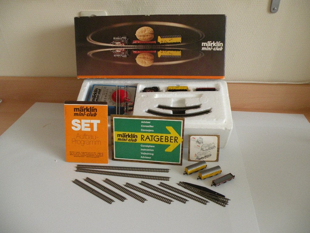 Marklin Z  Mooie startset met extra`s € 89,-, Treinset, Gelijkstroom, Ophalen of Verzenden, Zo goed als nieuw