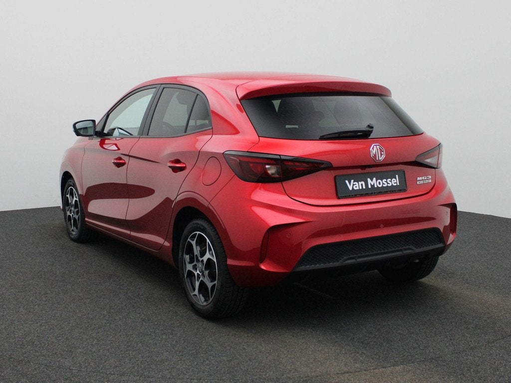 MG 3 1.5 Hybrid+ Aut. Luxury | Navi | Led Koplampen | Stoel, 12 maanden, 194 pk, 4 cilinders, 1283 kg