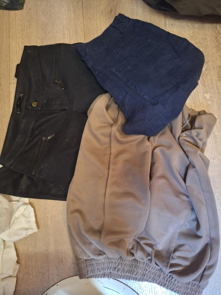 Broek 36, Zwart, Ophalen of Verzenden, Zo goed als nieuw, Maat 36 (S)