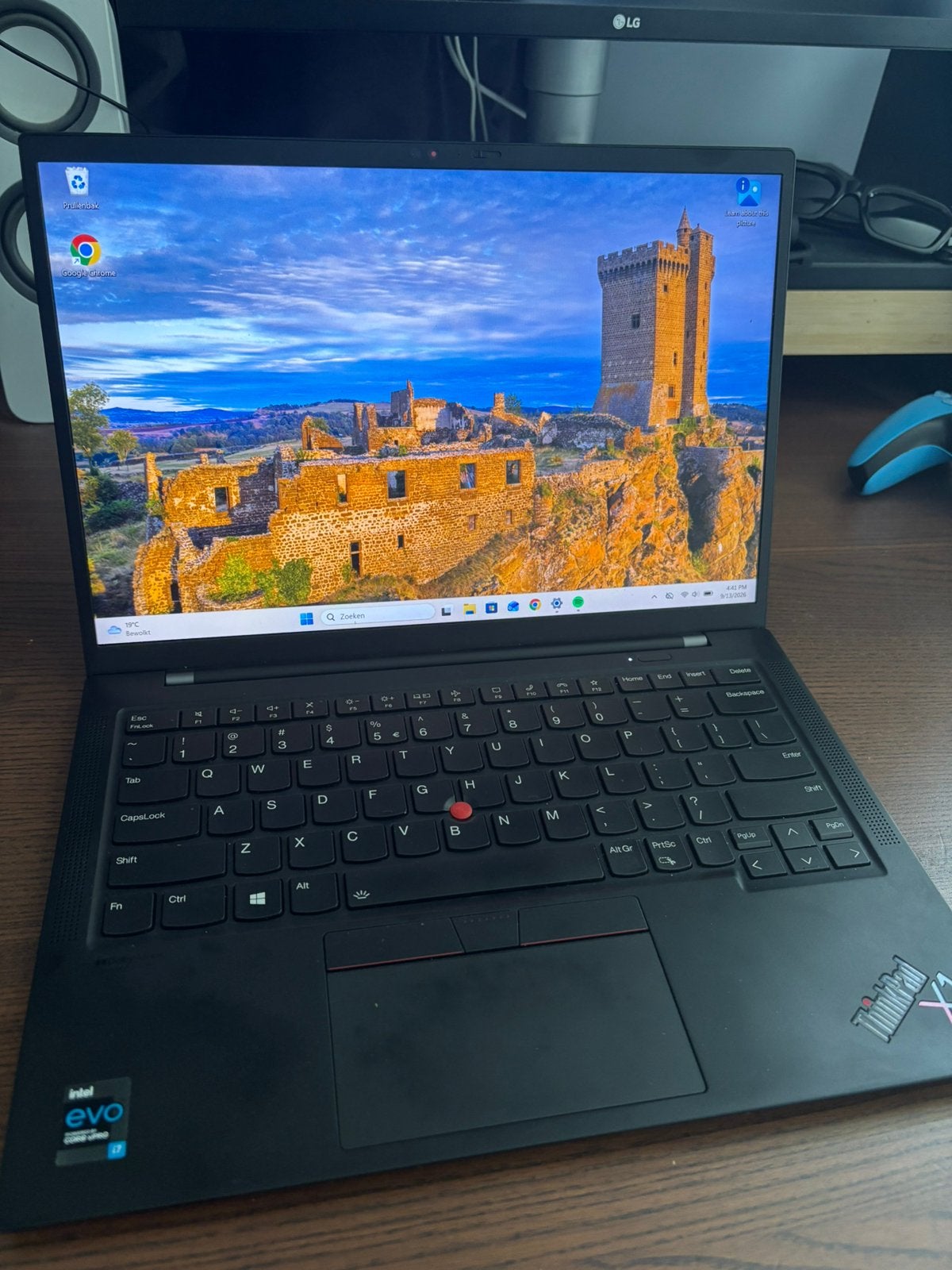 Lenovo thinkpad x1 gen 9, Computers en Software, Ophalen, 2 tot 3 Ghz, 14 inch, Zo goed als nieuw