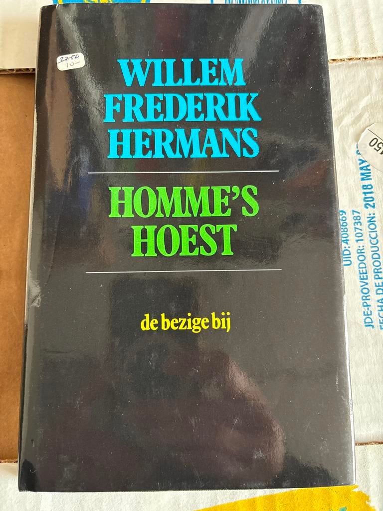 Willem Frederik Hermans - Homme's Hoest (1987), Boeken, Ophalen of Verzenden, Gelezen, Nederland