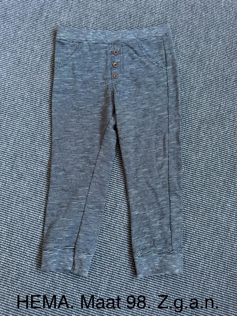 Hema broekje. Maat 98, Kinderen en Baby's, Kinderkleding | Maat 98, Broek, Meisje, Ophalen of Verzenden, Zo goed als nieuw