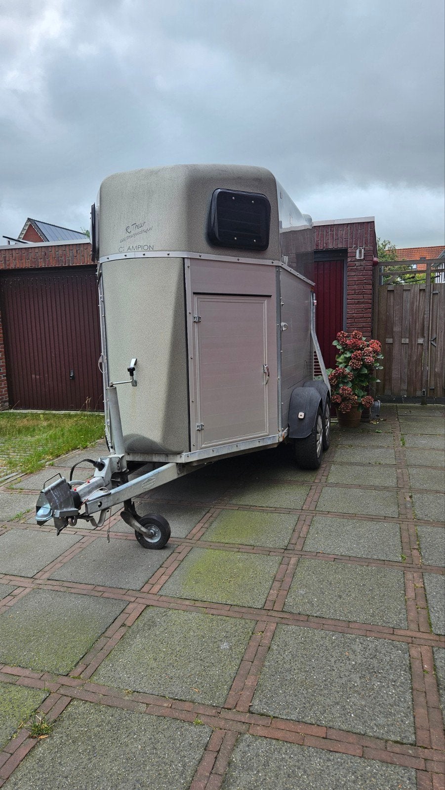 Böckmann Champion CFF Plus 2 paardtrailer met zadelkamer, Ophalen, Gebruikt, Aluminium