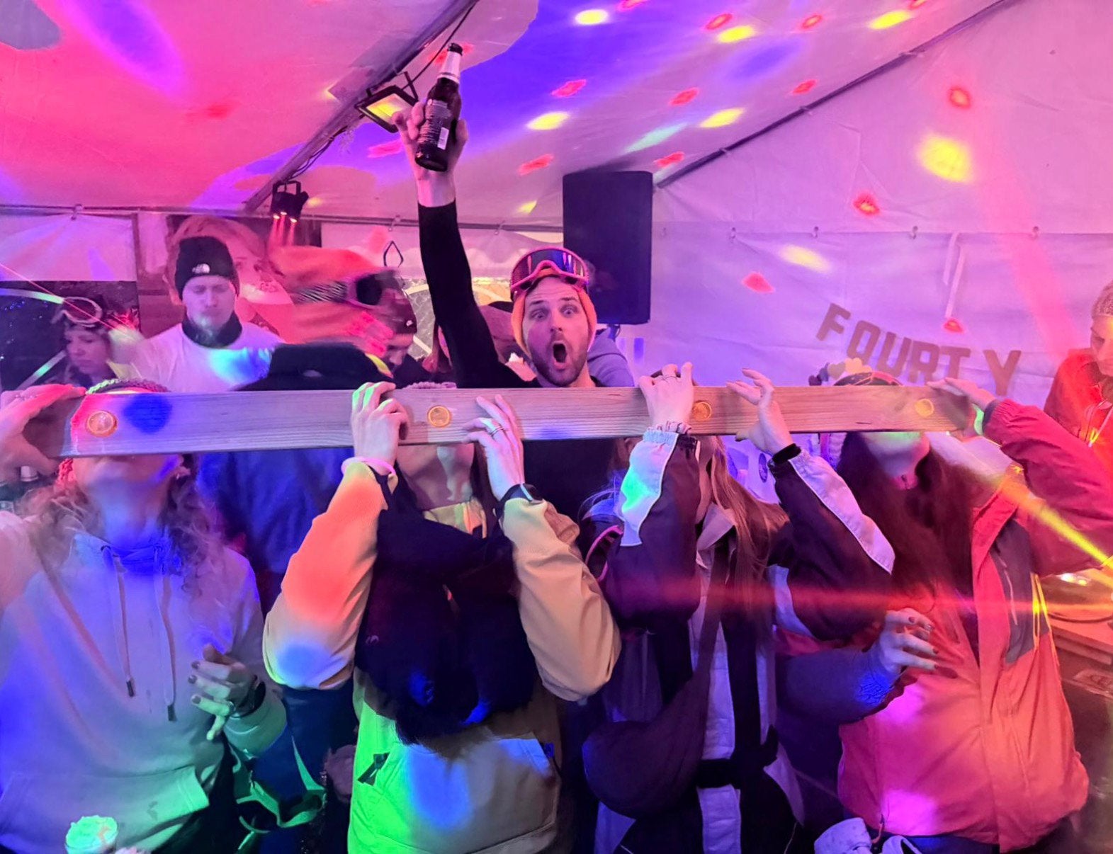 Shotski, Tickets en Kaartjes