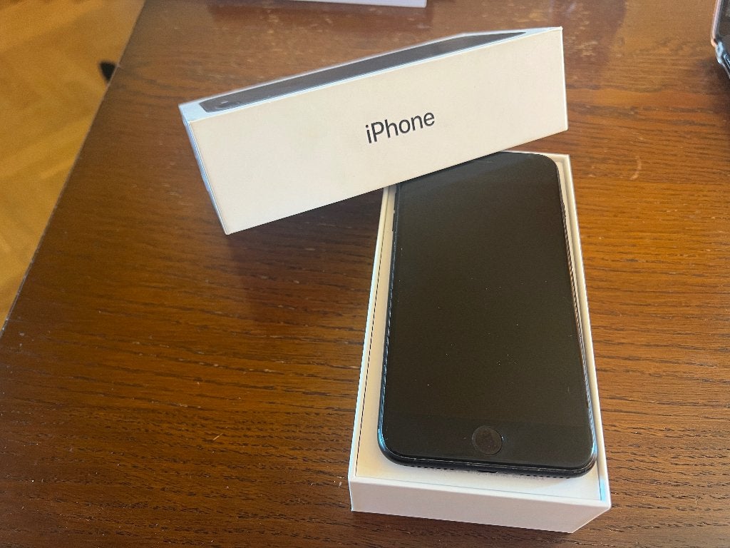 iPhone 7 plus 128 GB zwart - compleet in doos oortjes - 81%, Zwart, Ophalen of Verzenden, 81 %, Zonder simlock