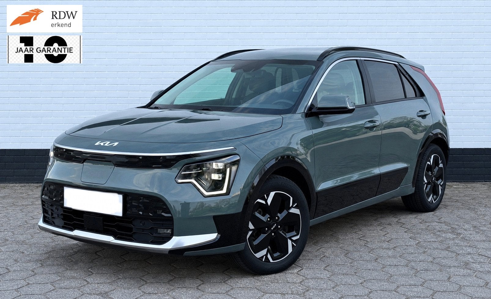 Kia Niro EV DynamicPlusLine 64.8kWh ACC l TREKHAAK l 99% SoH, Gebruikt, Leder en Stof, Origineel Nederlands, 204 pk