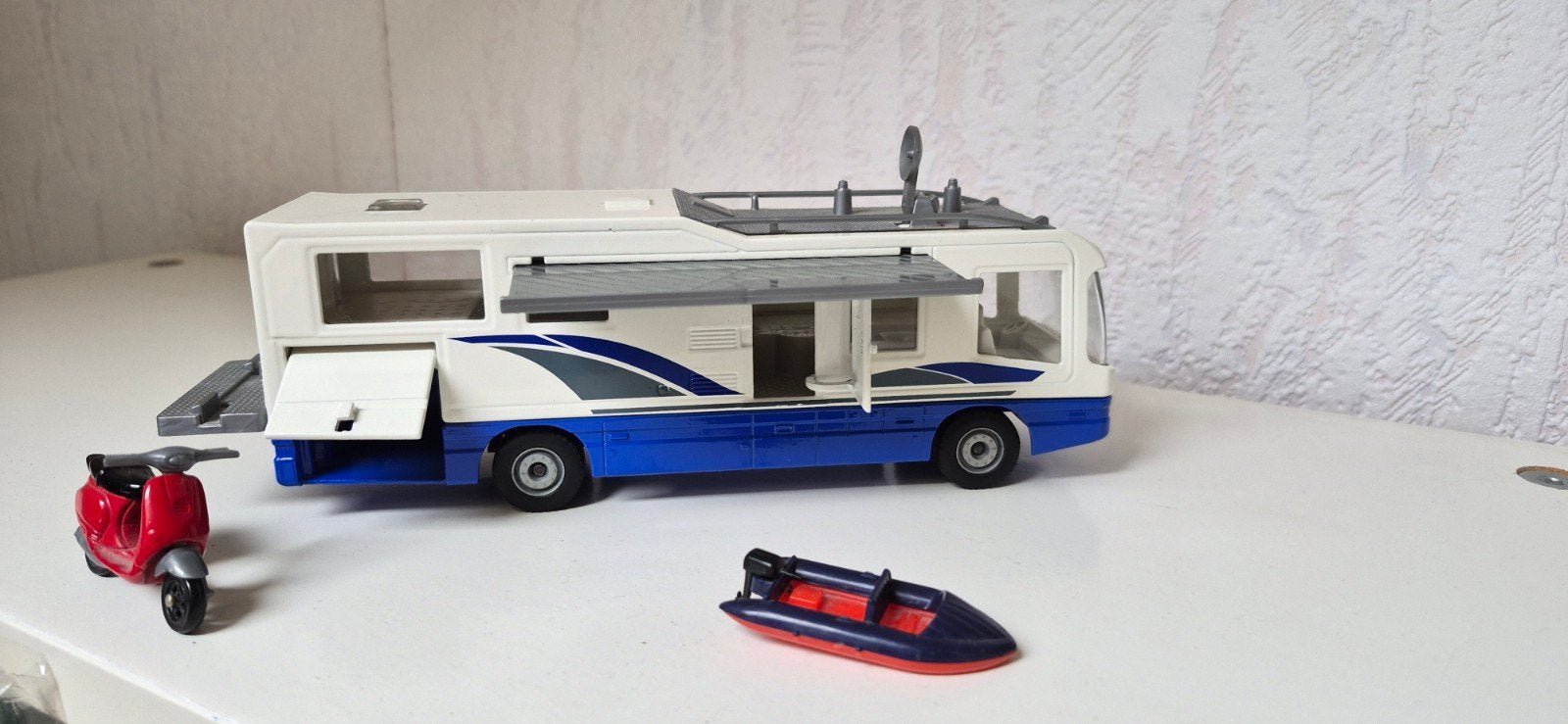 Siku 3129 Camper, Ophalen of Verzenden, Zo goed als nieuw, Bus of Vrachtwagen, SIKU