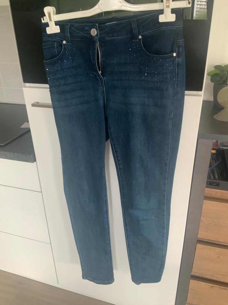 Spijkerbroek van MORGAN mt 38 klein prijsje, Kleding | Dames, Spijkerbroeken en Jeans, Ophalen of Verzenden, Gedragen, Blauw, W30 - W32 (confectie 38/40)