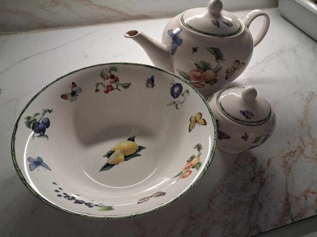 3 items van Janneke Brinkman, Huis en Inrichting, Keuken | Servies, Ophalen of Verzenden, Zo goed als nieuw, Overige stijlen