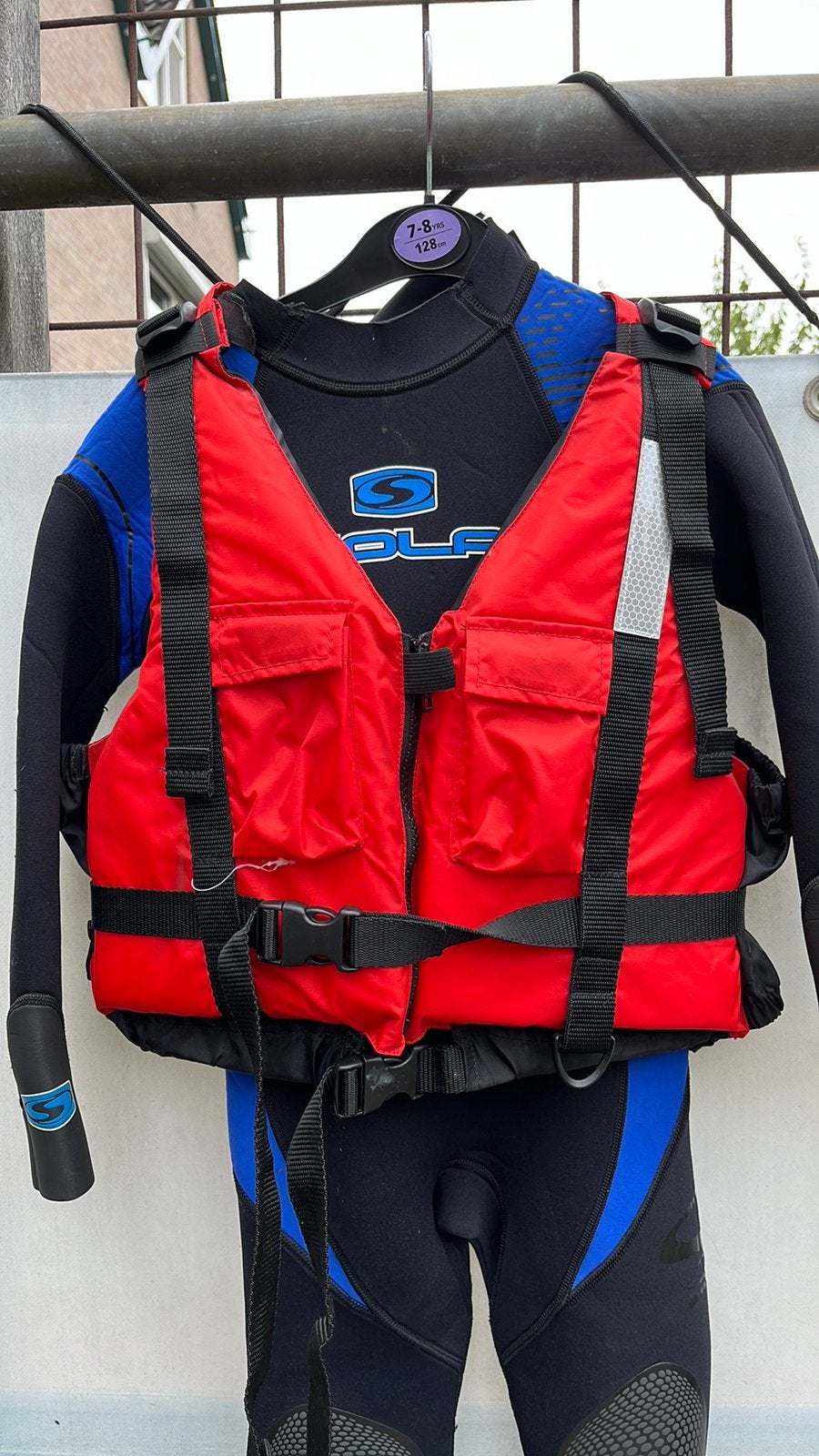 Zwemvest kind (exclusief wetsuit) - maat M - 60-70kg, Ophalen of Verzenden, Zo goed als nieuw, Kind, Wetsuit