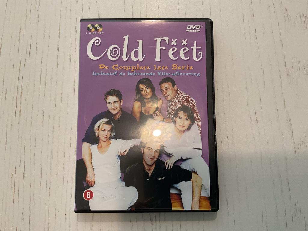 Cold feet eerste serie, Ophalen of Verzenden, Zo goed als nieuw, Komedie