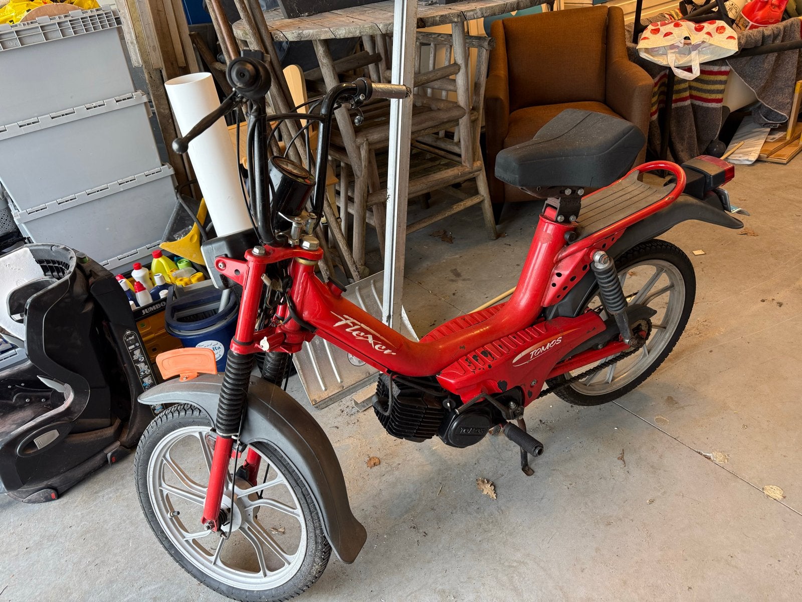 Tomos Flexer brommer - achterband lek, Ophalen of Verzenden, Gebruikt, Maximaal 45 km/u, Flexer