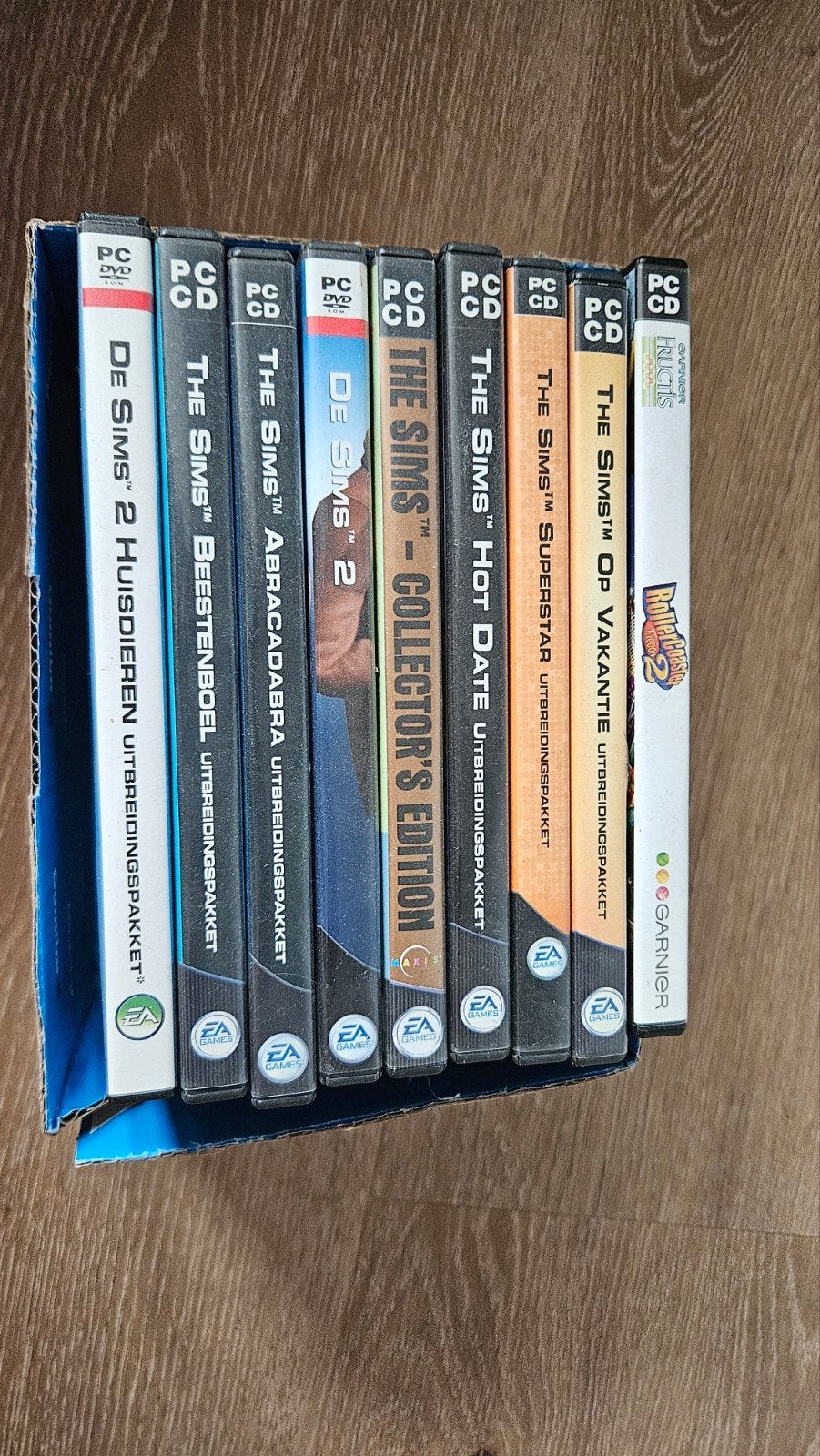 retro: de Sims & RollerCoaster Tycoon 2 PC Games, Gebruikt, 1 speler, Ophalen of Verzenden, Vanaf 7 jaar