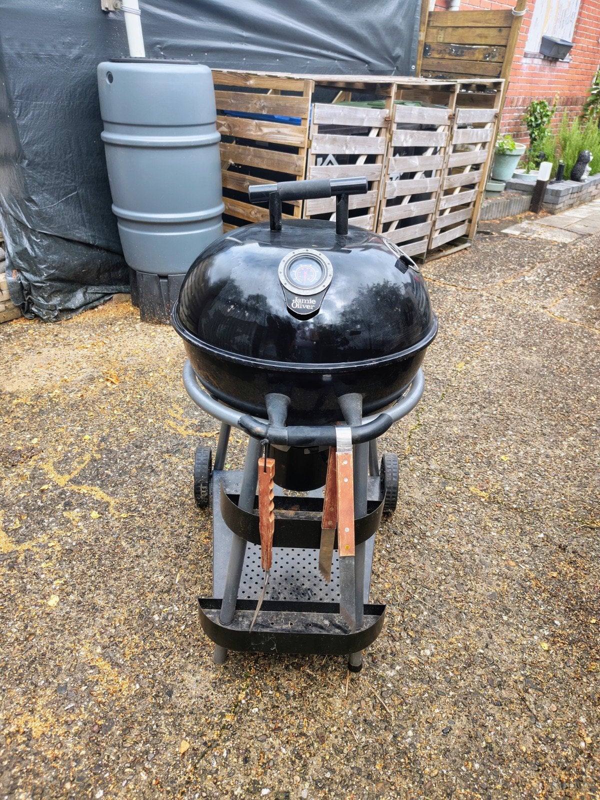 Jamie Oliver BBQ - Houtskoolbarbecue op wielen, Ophalen, Gebruikt, Jamie Oliver
