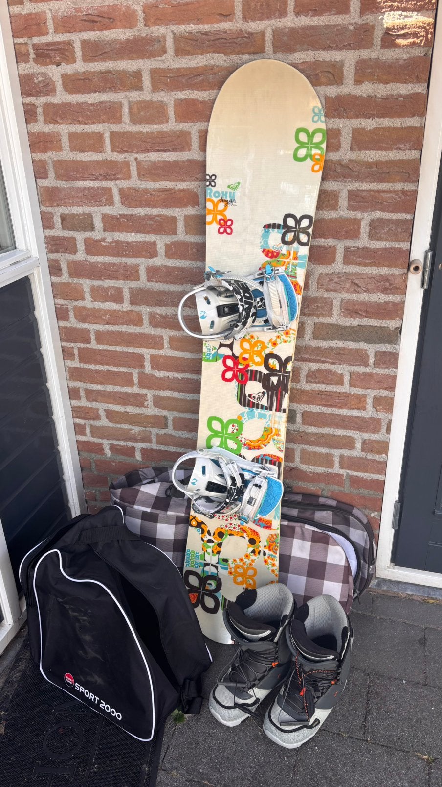 Complete snowboardset Roxy 152 cm – incl bindingen, schoenen, Ophalen, Zo goed als nieuw, Board