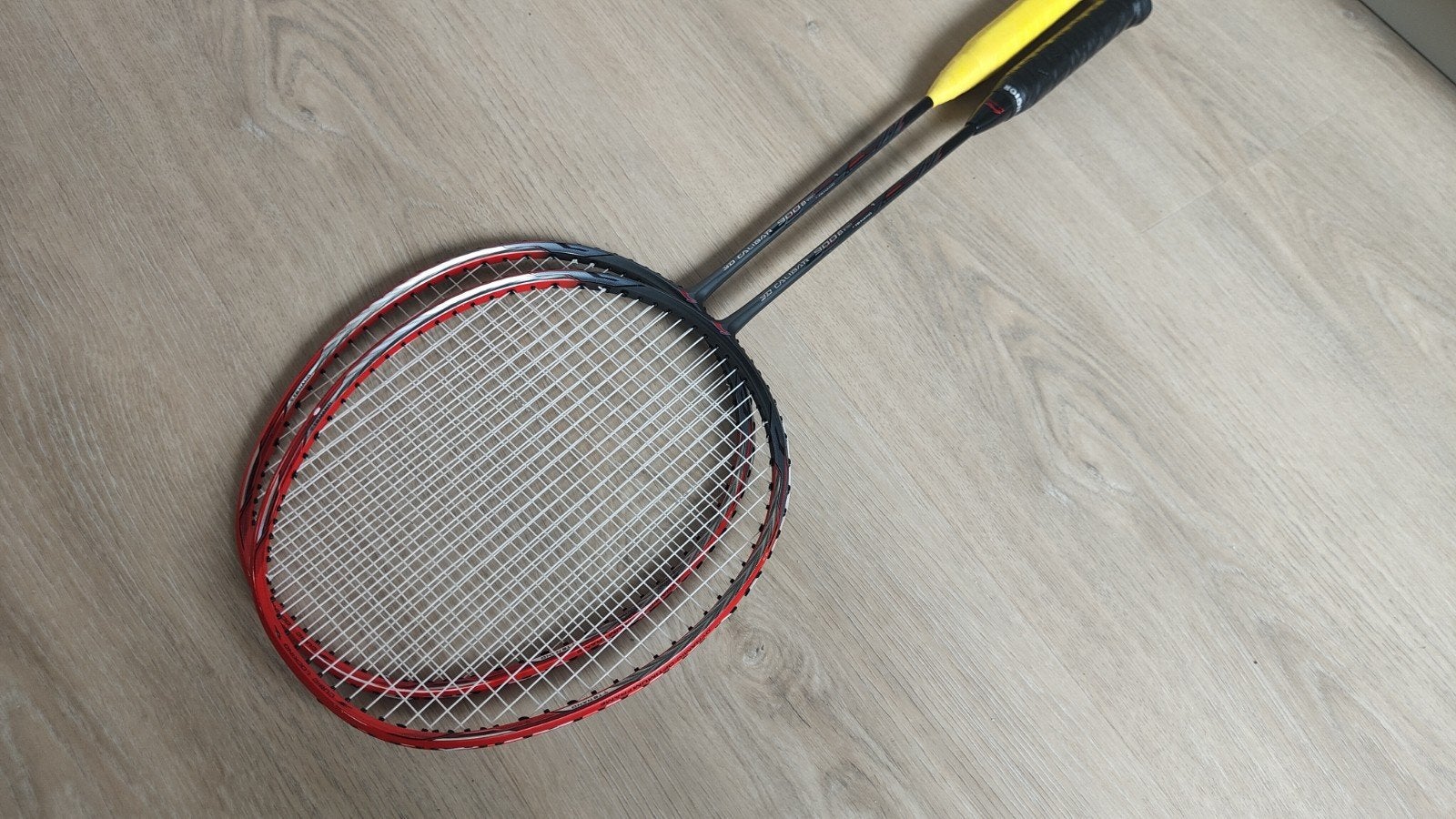 2x Li-Ning Calibar 900B (Boost) badmintonrackets, Sport en Fitness, Badminton, Ophalen of Verzenden, Racket(s)
