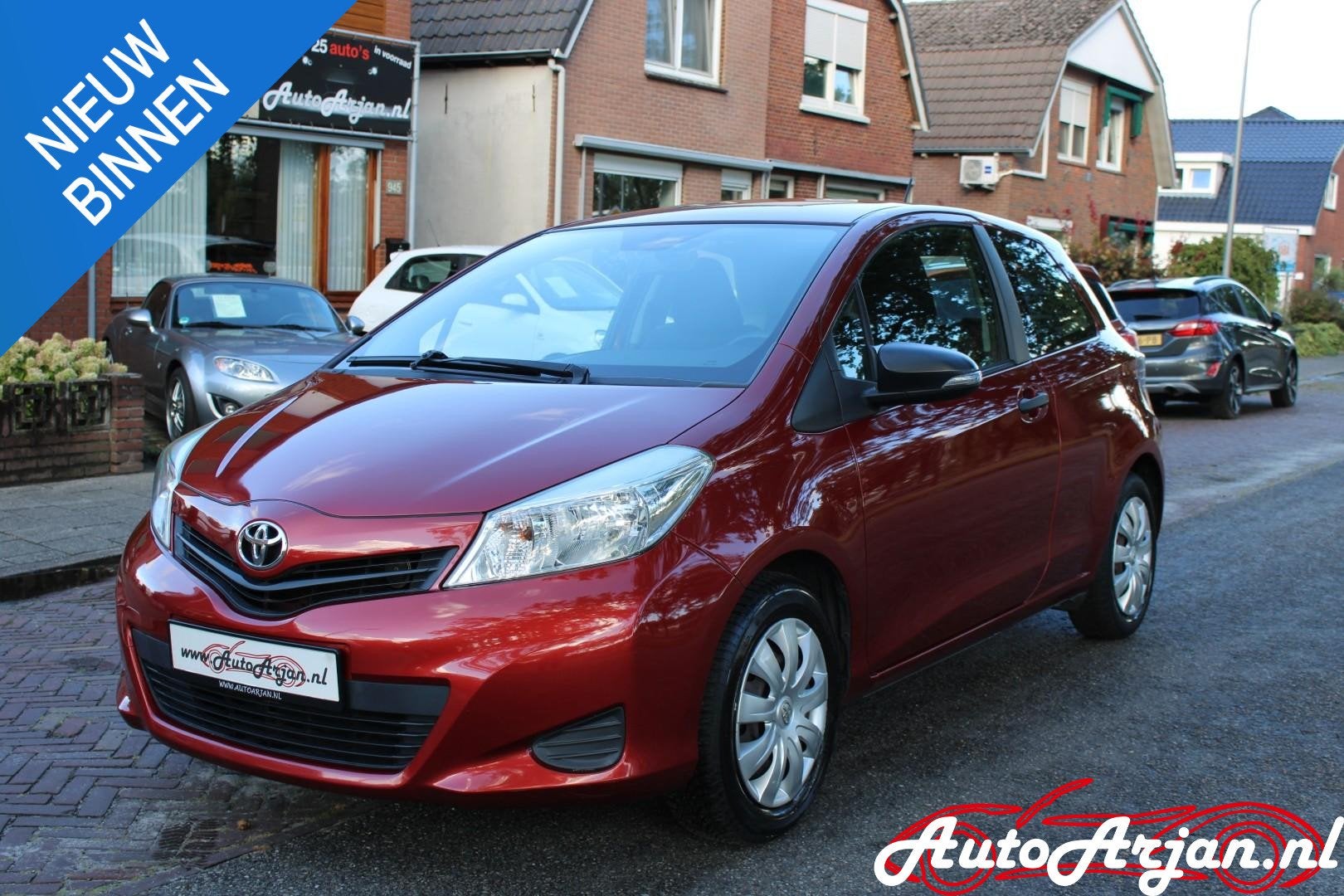 Toyota Yaris 1.0 VVT-i Comfort Navi, Bleutooth, Garantie, Auto's, Euro 5, Stof, Gebruikt, 750 kg