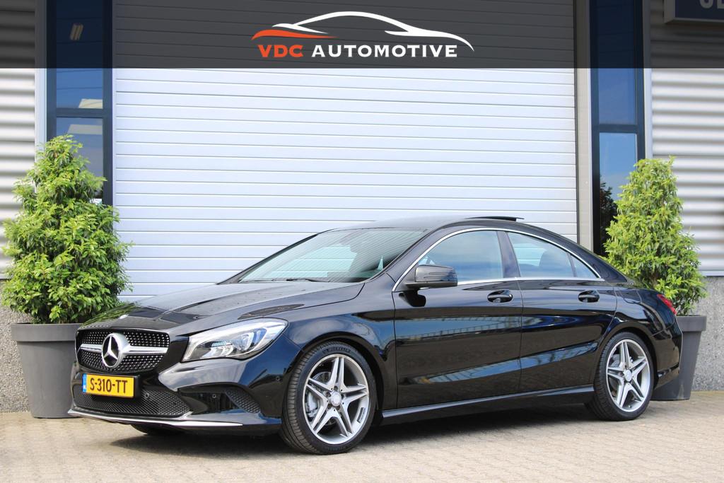 Mercedes-Benz CLA-Klasse 180 Pano | Trekhaak | Carplay | Sto, Auto's, Mercedes-Benz, Bedrijf, Te koop, CLA, ABS, Airbags, Airconditioning