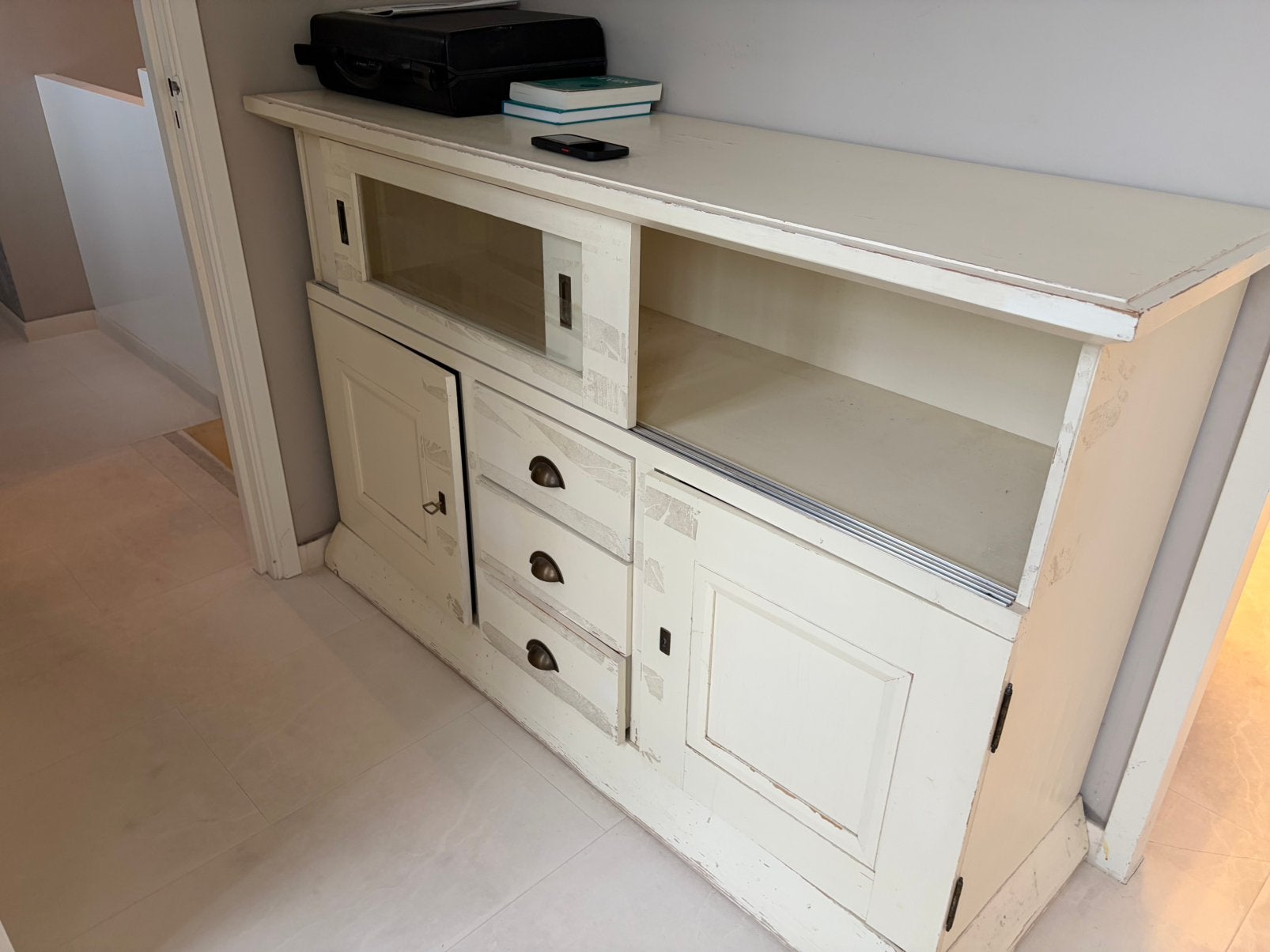 Leuke kast voor in huis of op kantoor, Huis en Inrichting, Kasten | Dressoirs, Ophalen of Verzenden, Zo goed als nieuw, 25 tot 50 cm