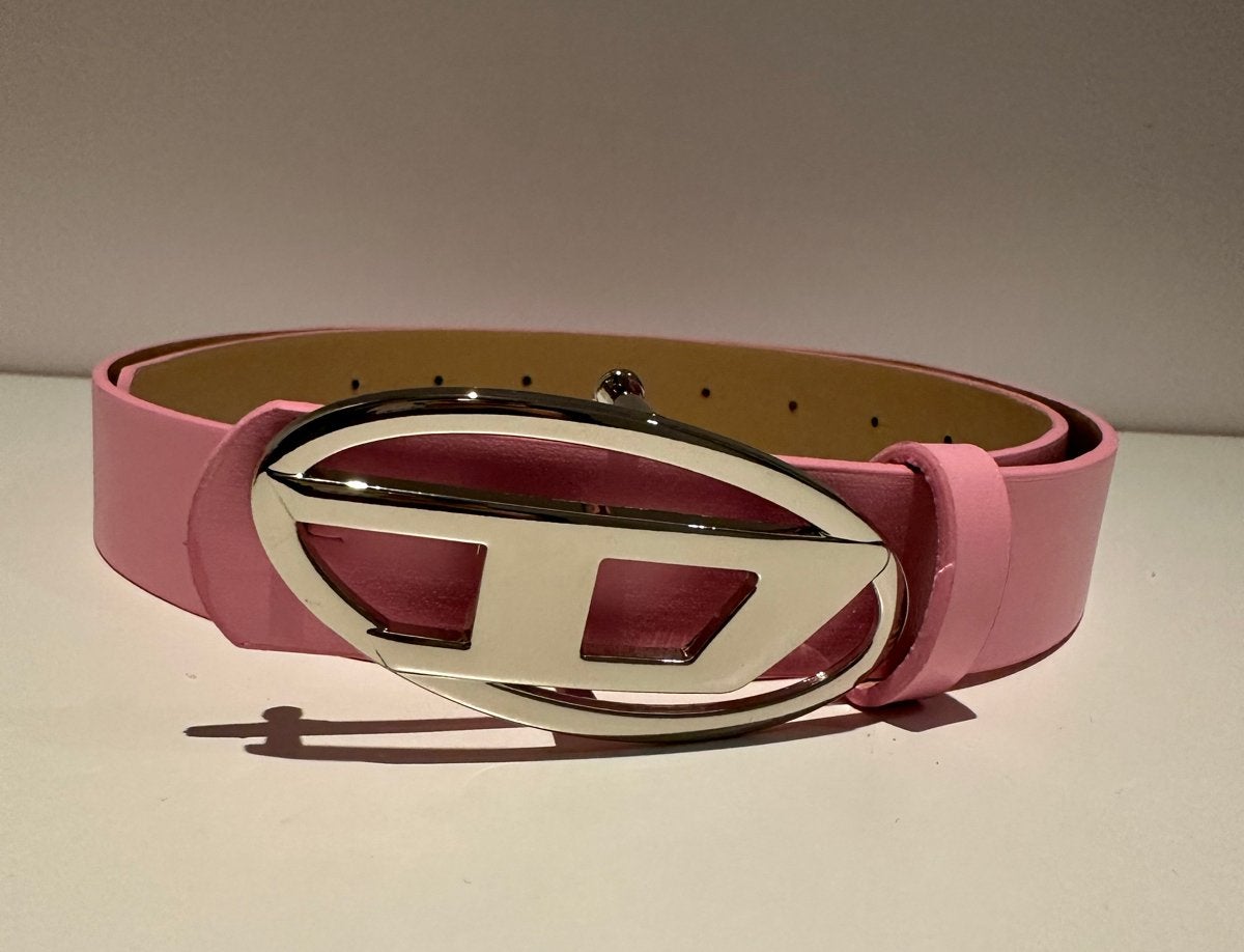 Roze Diesel riem met zilverkleurige gesp, Kleding | Dames, Riemen en Ceinturen, Overige kleuren, 3 tot 5 cm, 90 tot 100 cm, Heupriem