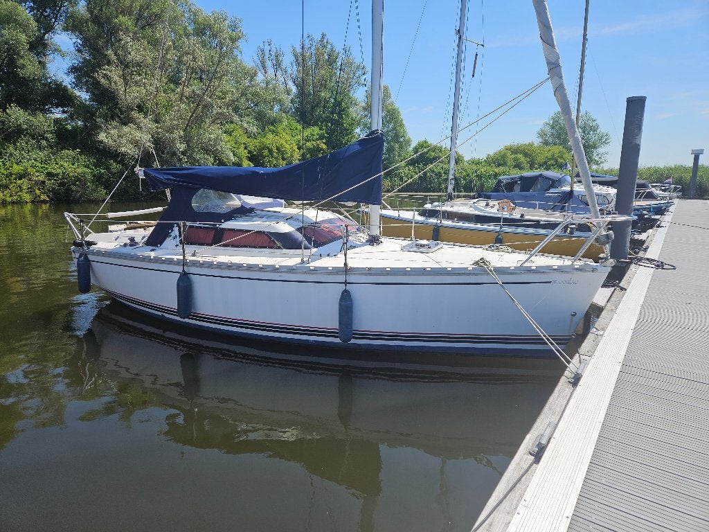 Jeanneau Tonic 23, Watersport en Boten, Kajuitzeilboten en Zeiljachten, Ophalen, Gebruikt, 1.80 meter, 2 m