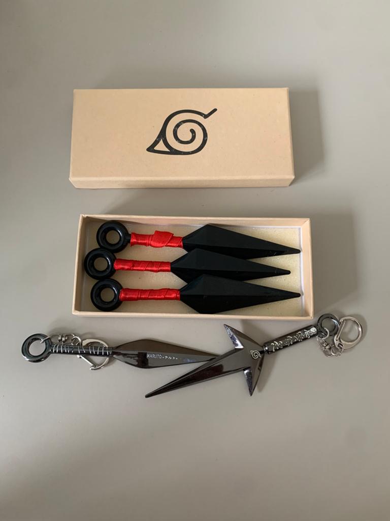 Naruto Ninja Itachi Uchiha  3pc Kunai plus key chains, Ophalen of Verzenden