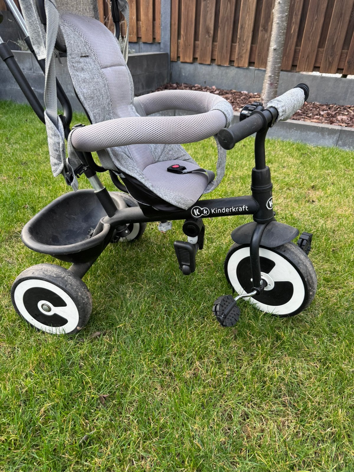 Kinderkraft driewieler / fiets met duwstang, Ophalen, Gebruikt, Terugtraprem, Duwstang