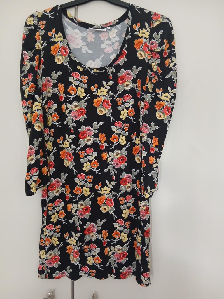M superleuke tuniek jurkje zwart met bloem rood oranje geel, Maat 38/40 (M), Zwart, Nieuw, Suzy-Q