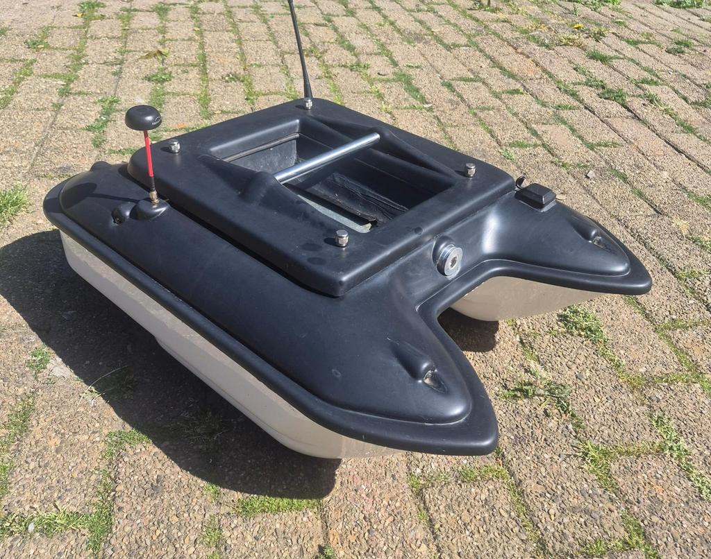 Gladiator voerboot compleet, Watersport en Boten, Ophalen, Gebruikt, Complete set