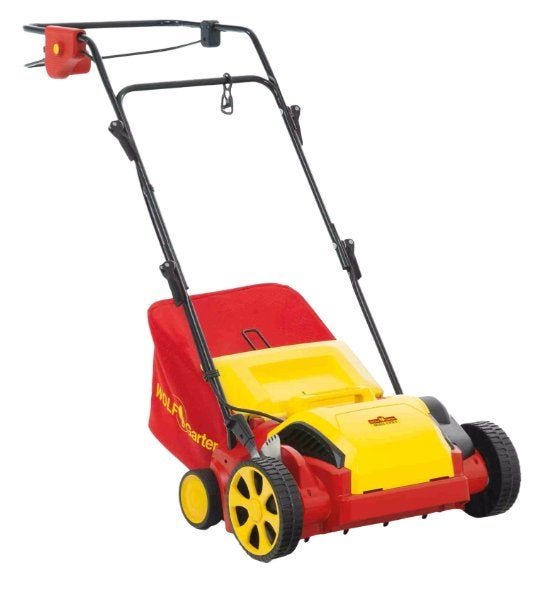 Te Huur: Verticuteermachine Wolf Garten met opvangbak €10, Ophalen, Zo goed als nieuw, Elektrisch, Wolf-Garten