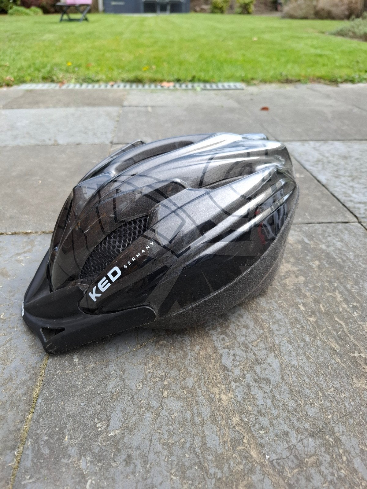 Fietshelm KED en Rockrider - Gebruikt, Fietsen en Brommers, Fietsaccessoires | Fietshelmen, KED, Rockrider, Gebruikt, Overige maten