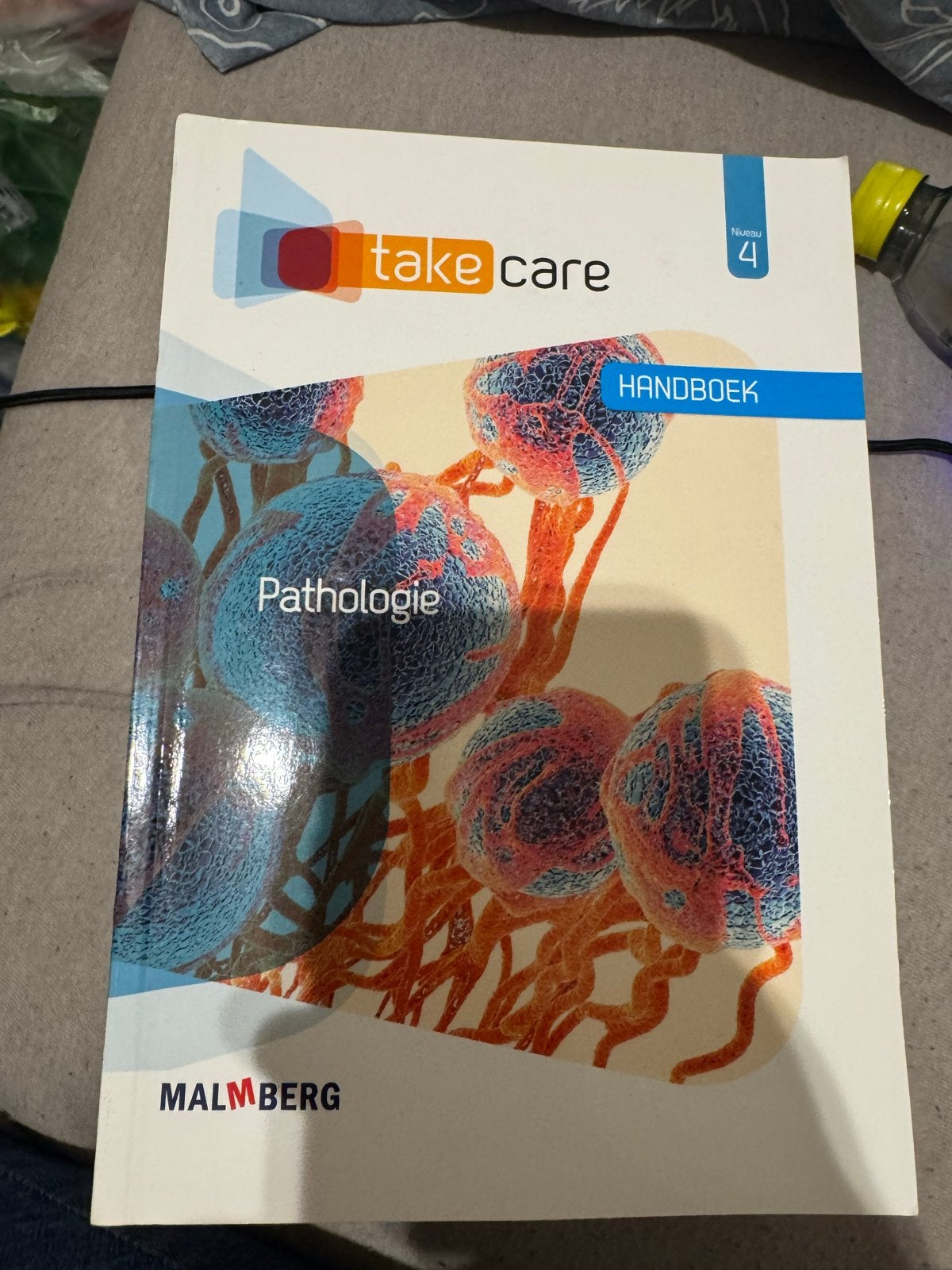 Verpleegkundige boeken - Take Care (Malmberg), Boeken, Ophalen of Verzenden, Beta, Gelezen, MBO