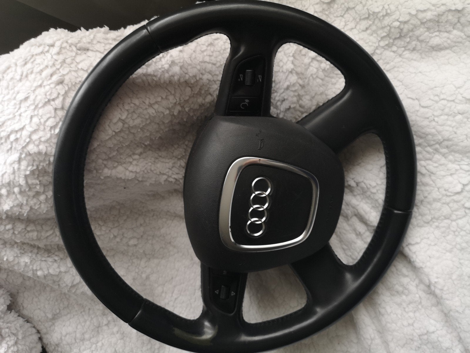Audi A4 B8.5 Stuur met Airbag - Gebruikt, Auto-onderdelen, Ophalen of Verzenden, Audi
