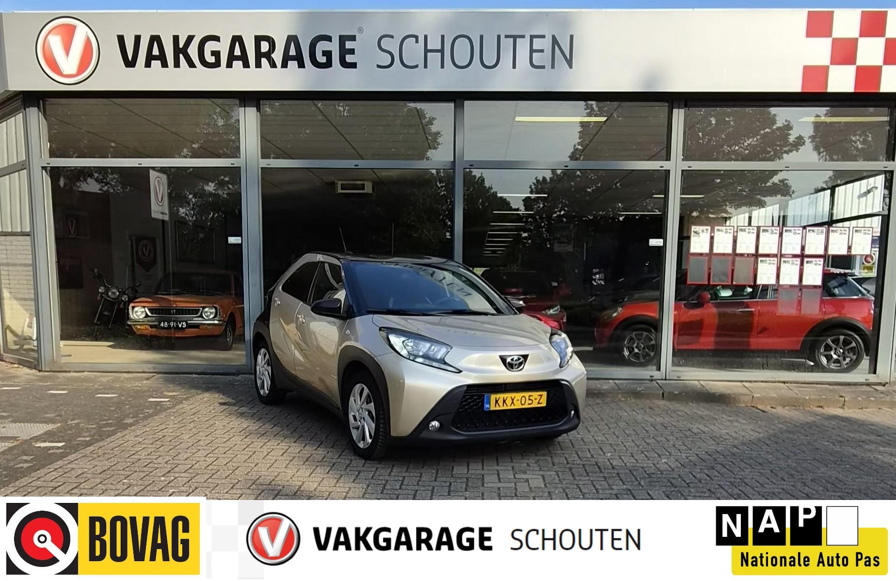 Toyota Aygo X 1.0 VVT-i MT Pulse, Auto's, Toyota, Stof, Gebruikt, Euro 6, Bruin