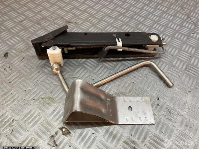 Krik BMW 5-serie E60 E64 E63 E61 E90 E87 F30, Auto-onderdelen, Overige Auto-onderdelen, BMW, Gebruikt, Ophalen of Verzenden
