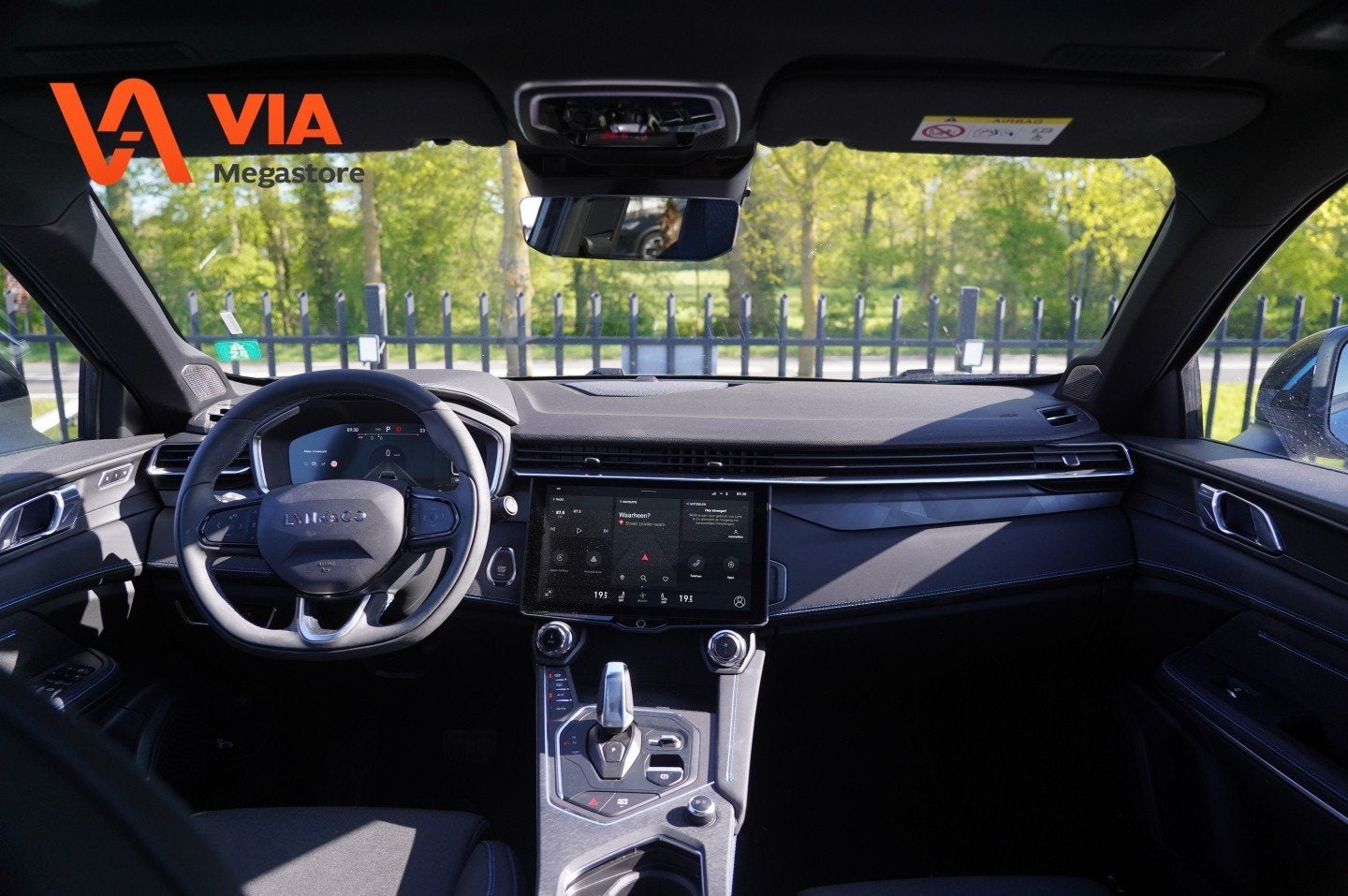 Lynk&co 01 1.5 | PHEV | zwarte hemel | NETTE AUTO! | Pano |, Gebruikt, Huisgarantie, Met garantie (alle), Blauw