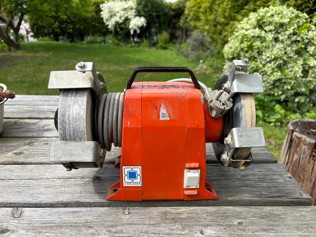 Creusen Werkbankslijpmachine - Robuust en Betrouwbaar, Ophalen, Gebruikt, Minder dan 700 watt, Werkbankslijpmachine