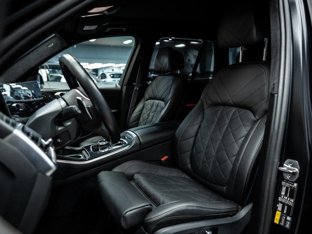BMW X5 xDrive50e | M Sport Pro Pakket | Panoramadak | Massag, Auto's, BMW, Gebruikt, 2395 kg, Alcantara, Zwart