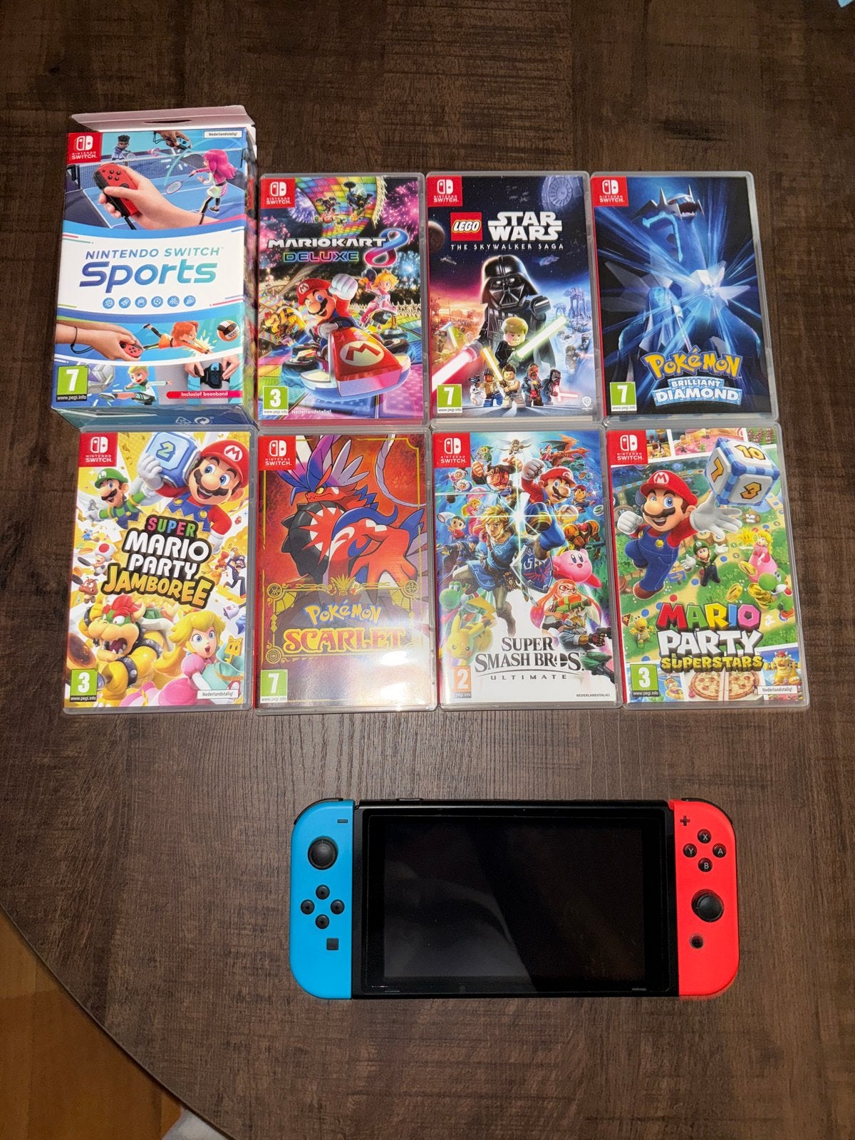 Nintendo Switch met 8 spellen, hoesje en accessoires, Met games, Met 2 controllers, Ophalen of Verzenden, Zo goed als nieuw