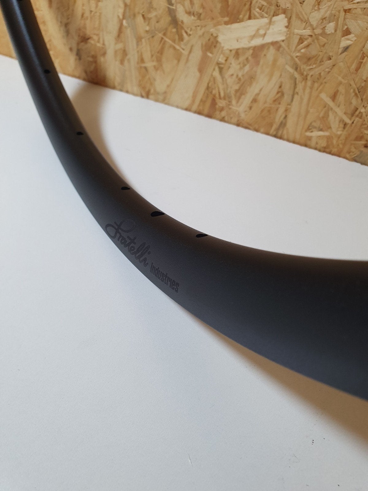 Fratelli Industries Carbon Velg - Nieuw, Wiel, Fratelli Industries, Info@fratelli-industries.com, Racefiets