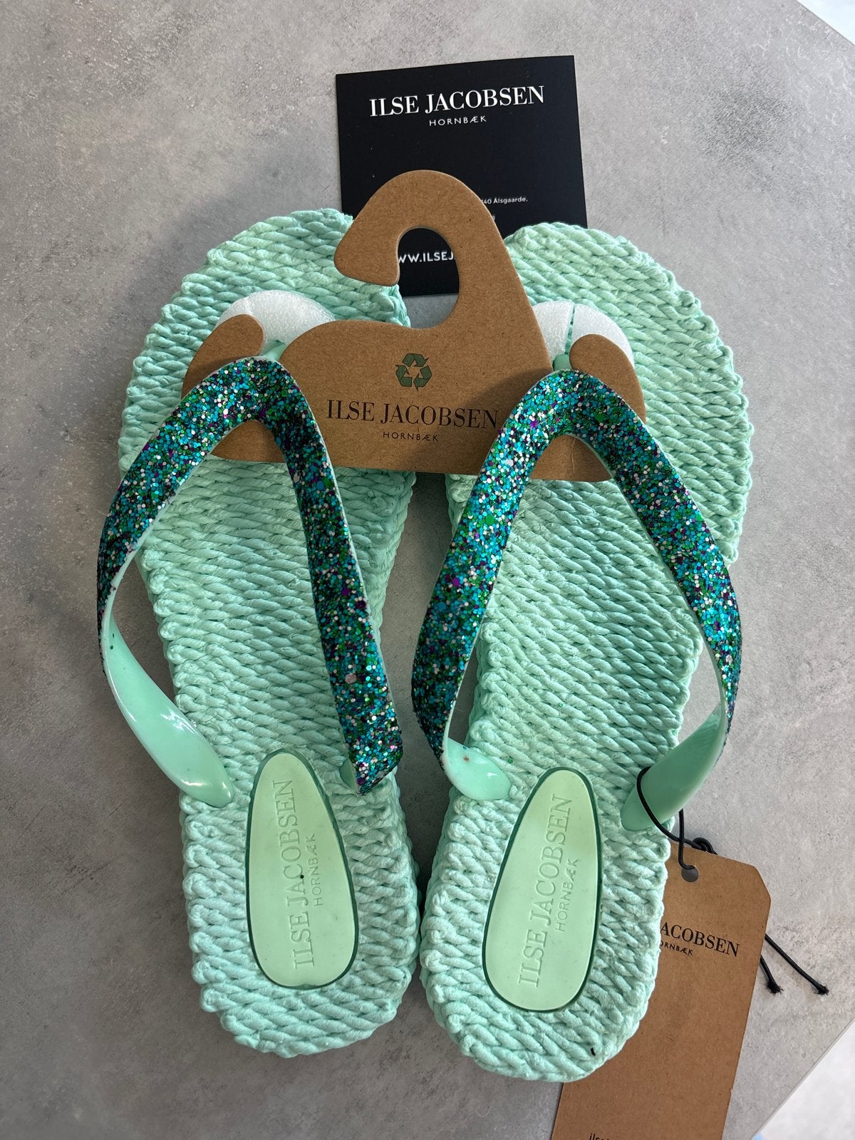 Nieuwe Ilse Jacobsen slippers - Dusty Aqua - Maat 37, Kleding | Dames, Slippers, Overige kleuren, Nieuw, Ophalen of Verzenden