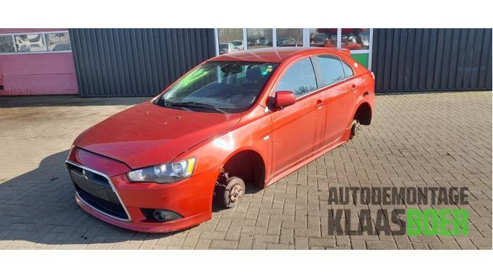 Portier 4Deurs links-achter van een Mitsubishi Lancer (P26B), Gebruikt, -, Deur, -