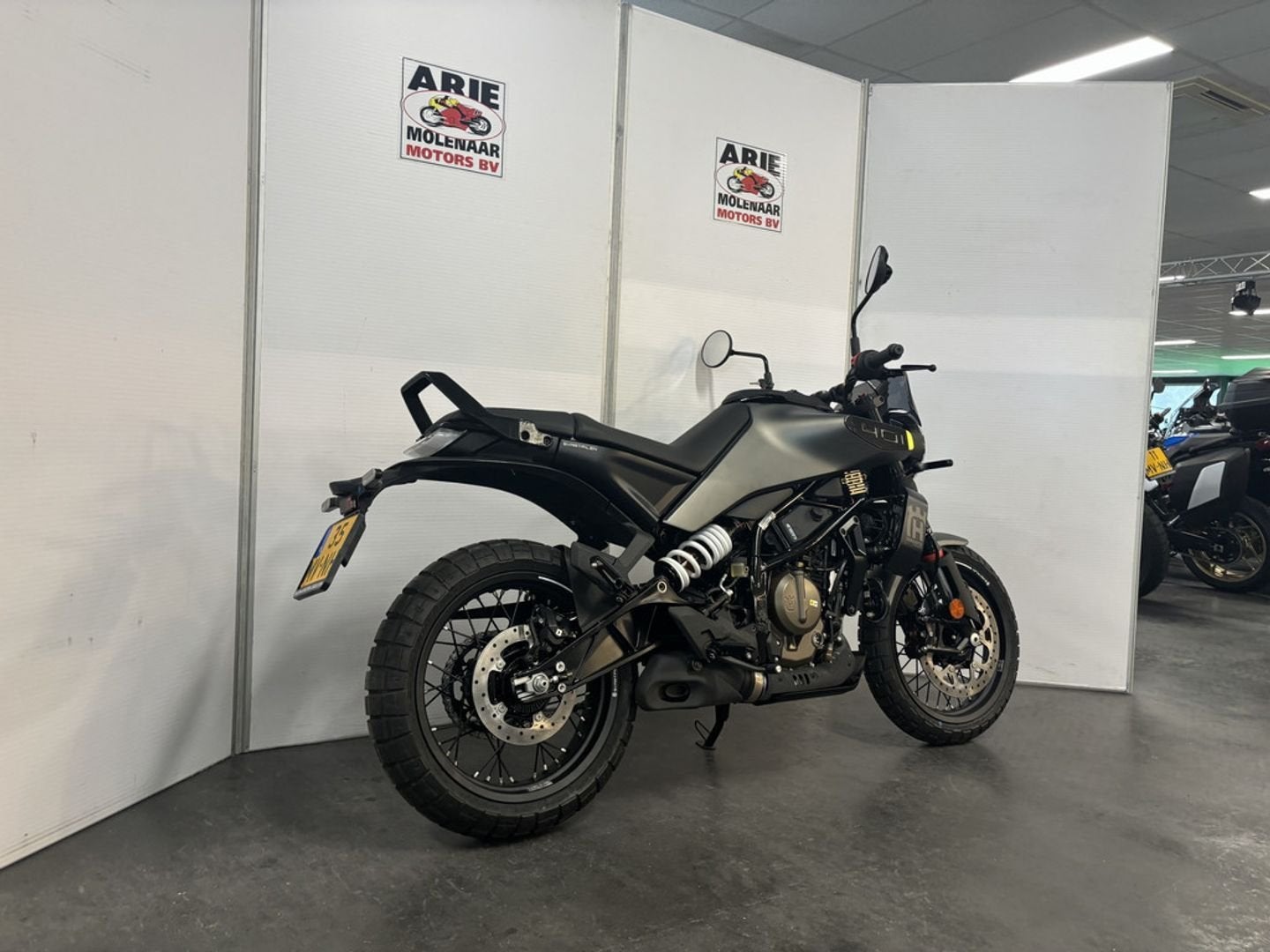 Husqvarna SVARTPILEN 401 (bj 2024), Bedrijf, Onbekend, 399 cc, Husqvarna