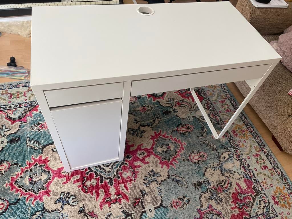 IKEA MICKE bureau wit – met lades – gedemonteerd, Huis en Inrichting, Bureaus, Ophalen, Gebruikt