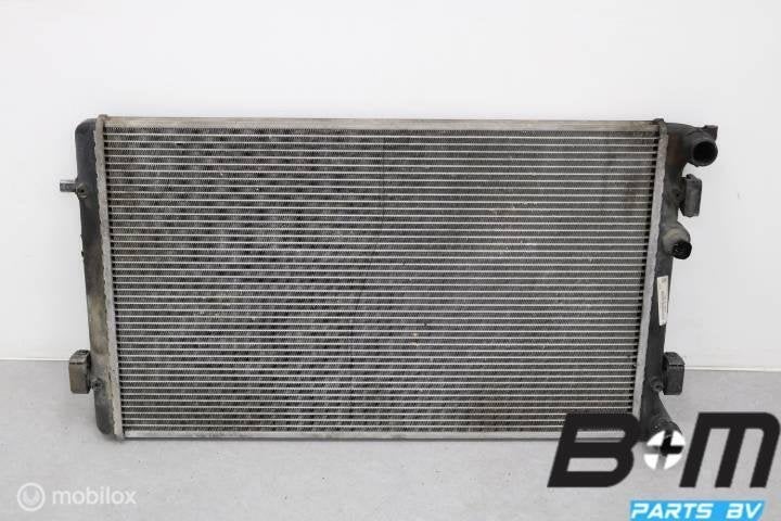 Radiateur VW Golf 4 1J0121253P, Gebruikt