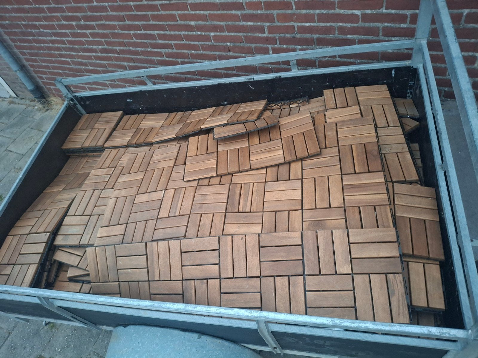 Houten klik tegels, Tuin en Terras, Tuinhekken en Hekwerk, Ophalen, Gebruikt, Hout, Tuinhek